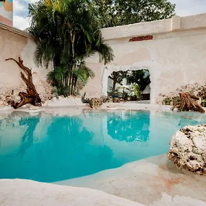 Nomads Experience Hotel