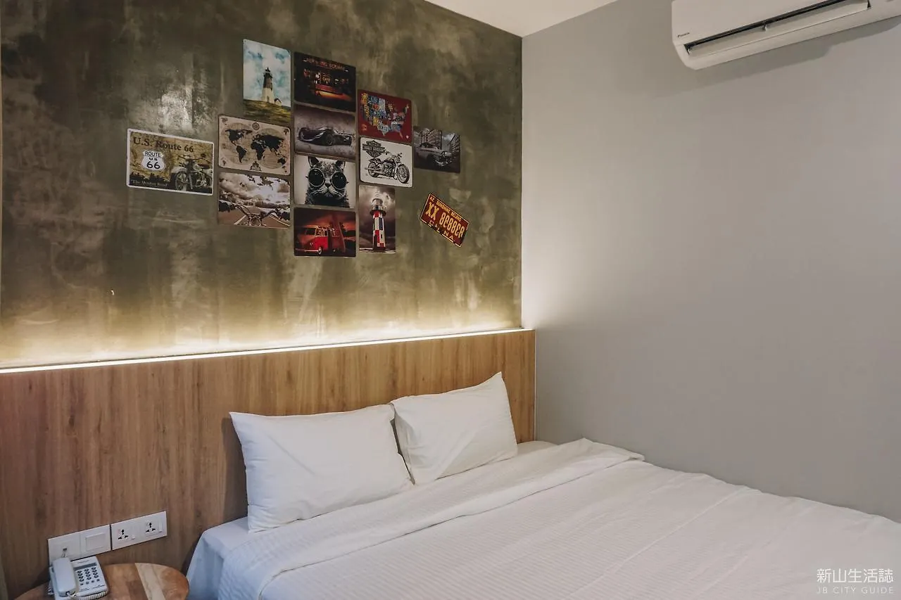 Hotel Ciq, Jalan Trus Johor Bahru