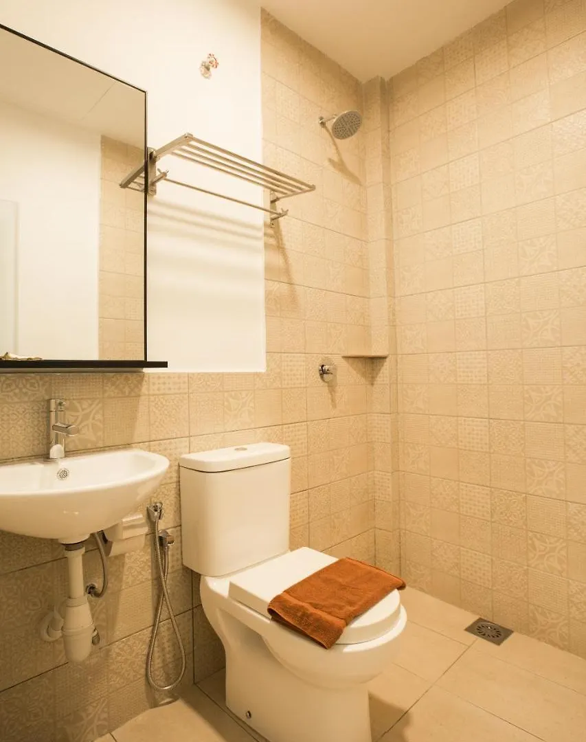 Hotel Ciq, Jalan Trus Johor Bahru